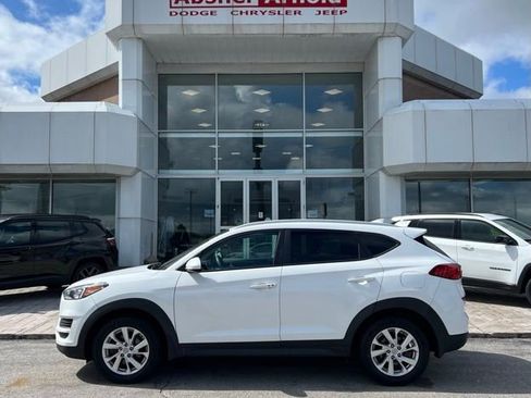 Used 2021 Hyundai Tucson Value AWD/4WD image 3