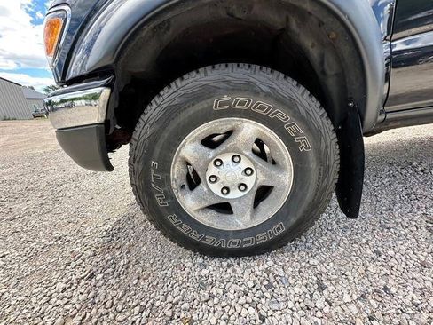 Used 2003 Toyota Tacoma 4x4 Xtracab image 11