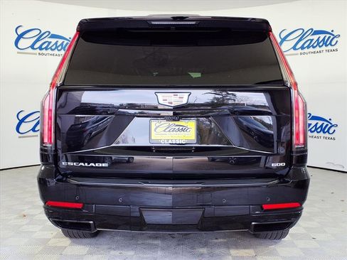 Used 2025 Cadillac Escalade ESV Sport Platinum image 4