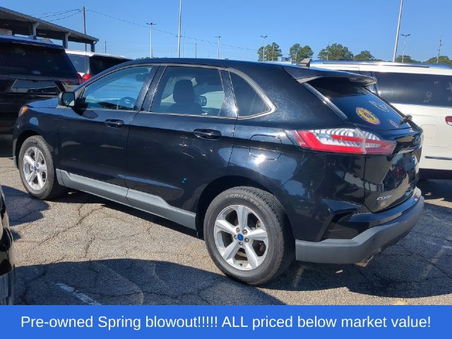 Used 2020 Ford Edge SE FWD image 2