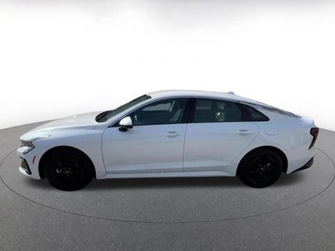 Used 2025 Kia K5 LXS image 9