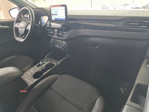 Used 2025 Ford Escape ST-Line AWD/4WD image 19
