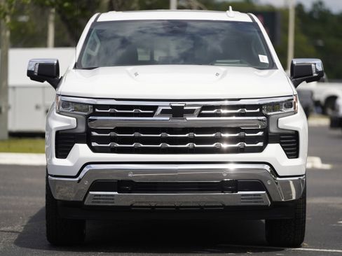 New 2026 Chevrolet Silverado 1500 LTZ w/ LTZ Premium Package AWD/4WD image 36