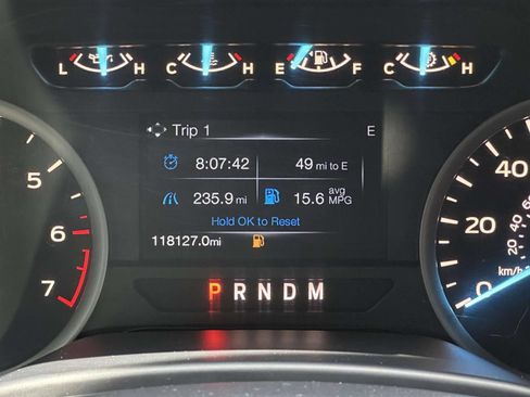 Used 2018 Ford F150 XLT w/ Equipment Group 302A Luxury AWD/4WD image 25