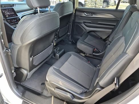 New 2026 Jeep Grand Cherokee L Laredo RWD image 15