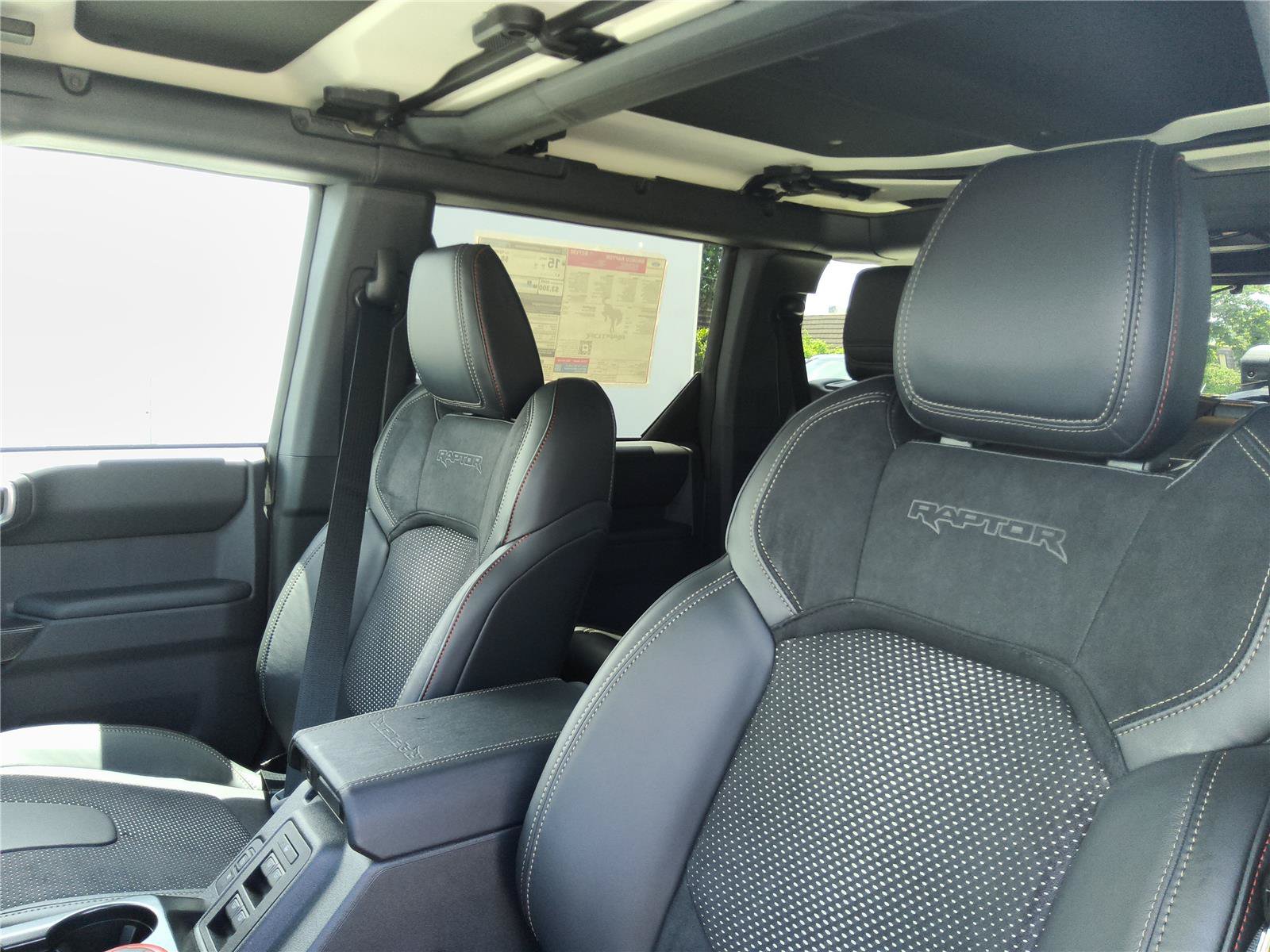 New 2026 Ford Bronco Raptor AWD/4WD image 17
