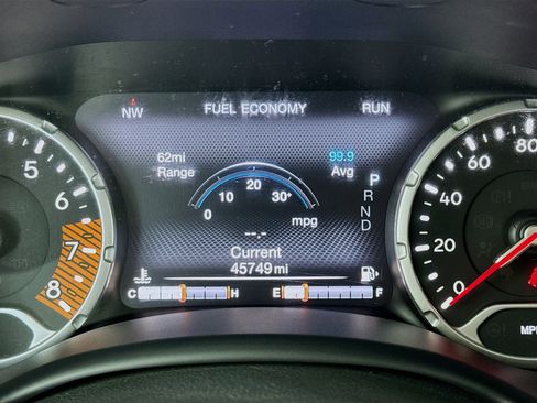 Used 2023 Jeep Renegade Altitude image 8