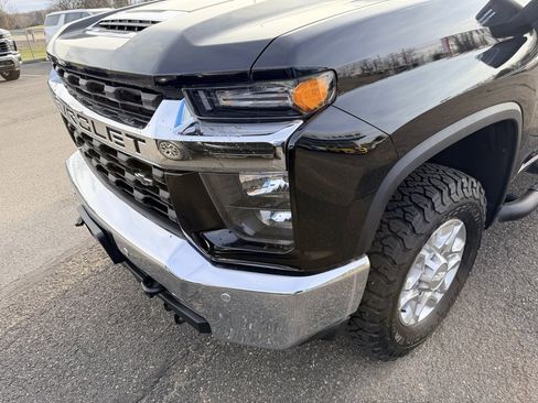 Used 2020 Chevrolet Silverado 2500 LT w/ All Star Edition image 13