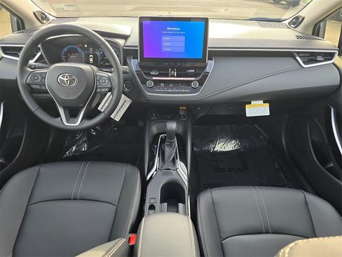 New 2026 Toyota Corolla XLE image 18