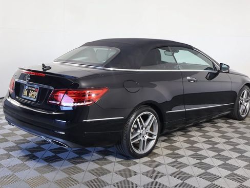 Used 2015 Mercedes-Benz E 400 Cabriolet image 4