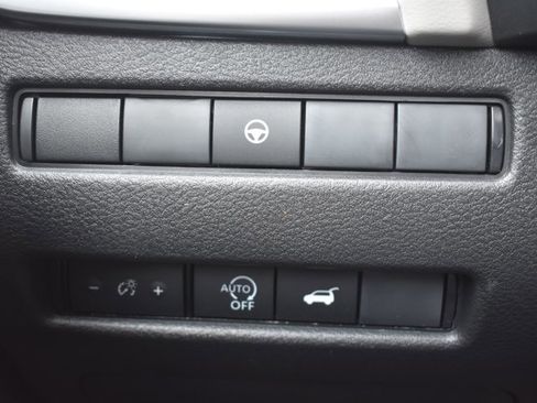 New 2026 Nissan Rogue SV image 29