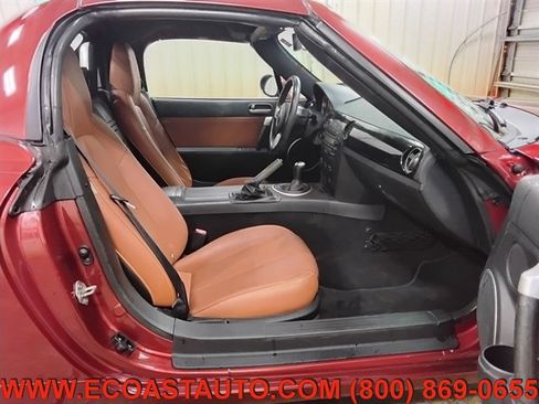 Used 2008 MAZDA MX-5 Miata Grand Touring RWD image 11