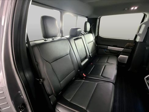 Used 2022 Ford F150 Lariat w/ Equipment Group 502A High AWD/4WD image 19