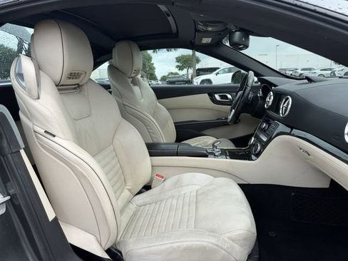 Used 2015 Mercedes-Benz SL 400 w/ Premium I Package image 27