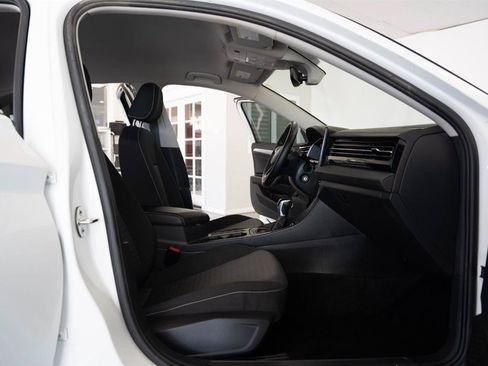 Used 2025 Volkswagen Jetta S FWD image 19