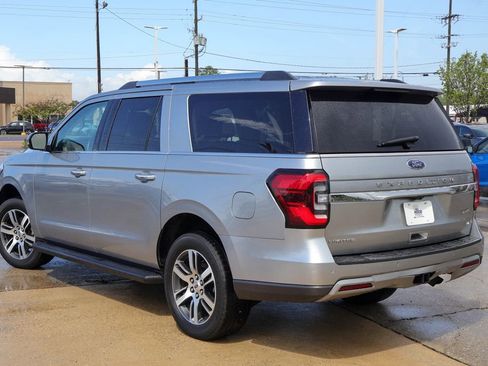 Used 2024 Ford Expedition Max Limited RWD image 2