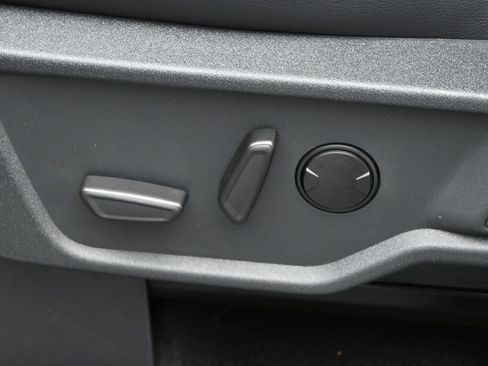 New 2026 Ford Bronco Badlands AWD/4WD image 9