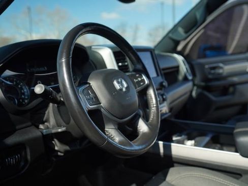 Used 2019 RAM 1500 Big Horn image 25