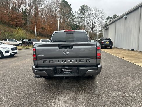 New 2026 Nissan Frontier SV image 5