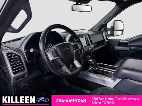 Used 2019 Ford F150 Platinum w/ Equipment Group 701A Luxury image 10