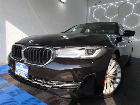 Used 2021 BMW 540i w/ Executive Package image 1