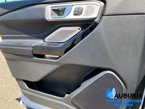 Used 2021 Ford Explorer ST w/ Equipment Group 401A AWD/4WD image 38
