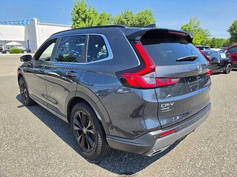 Used 2025 Honda CR-V Sport Touring image 3