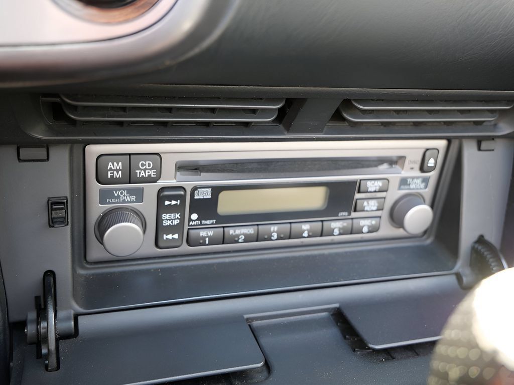 Used 2003 Honda S2000 image 27
