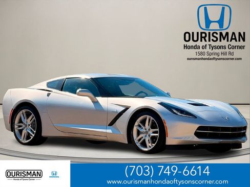 Used 2019 Chevrolet Corvette Stingray Coupe w/ 1LT image 1