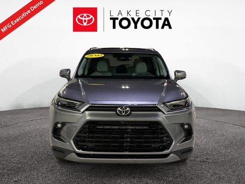 New 2026 Toyota Grand Highlander Limited image 10