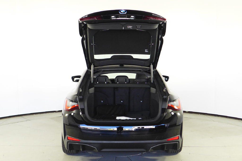 Certified 2025 BMW i4 eDrive40 RWD image 10