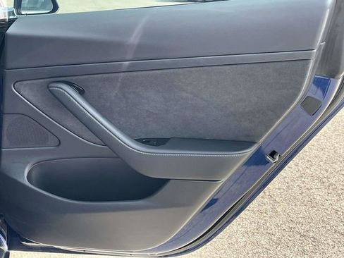Used 2020 Tesla Model 3 Standard Range Plus RWD image 22