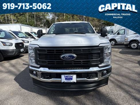 New 2026 Ford F350 XL w/ XL Chrome Package image 3