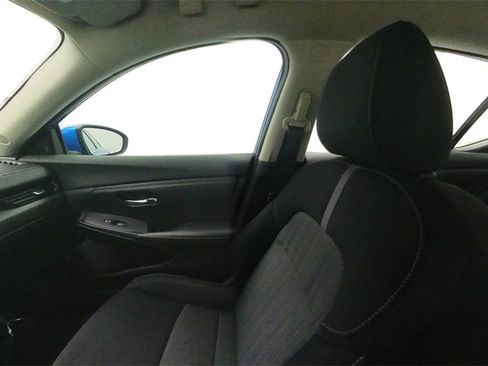 Certified 2021 Nissan Sentra SV image 26