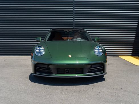 Used 2026 Porsche 911 Carrera RWD image 6