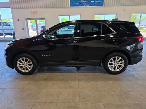 Used 2018 Chevrolet Equinox LT FWD image 12