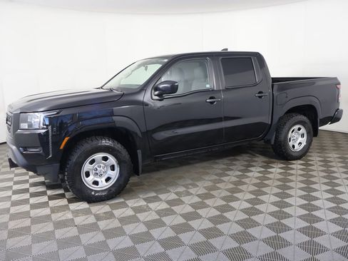 Used 2022 Nissan Frontier S w/ Technology Package AWD/4WD image 15
