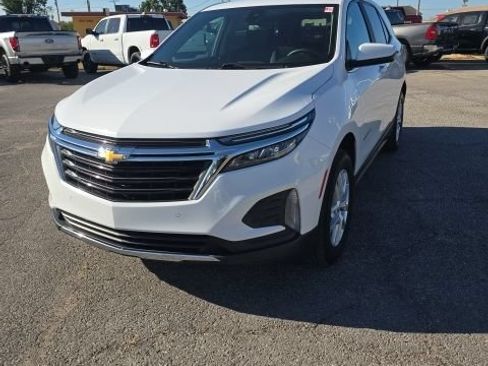 Used 2024 Chevrolet Equinox LT AWD/4WD image 7