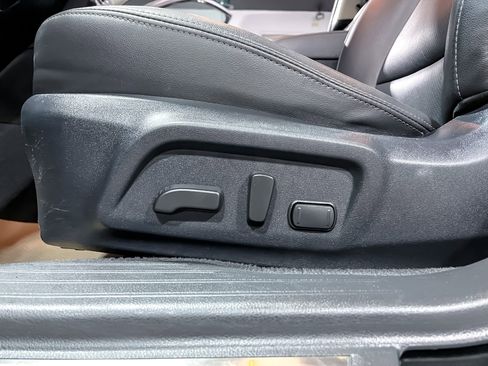 Used 2017 Subaru Outback 2.5i Limited image 20