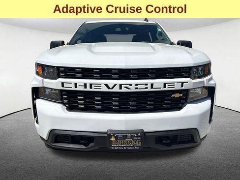 Used 2022 Chevrolet Silverado 1500 Custom AWD/4WD image 4