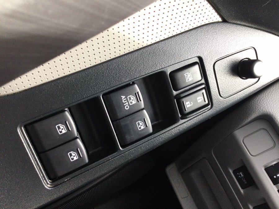 Used 2016 Subaru Forester 2.5i Limited AWD/4WD image 38