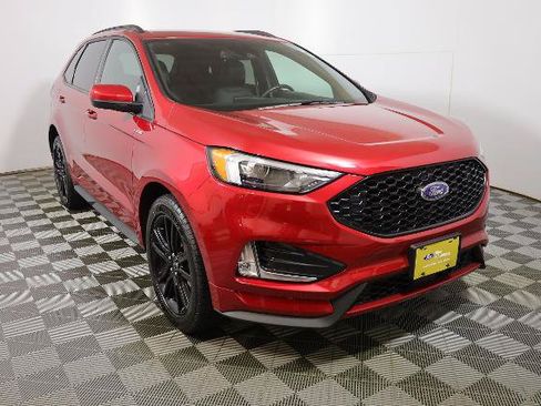 Certified 2024 Ford Edge ST-Line AWD/4WD image 5