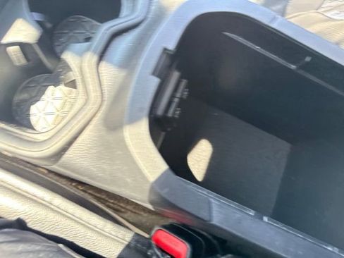 Used 2019 Toyota RAV4 XLE w/ Convenience Package AWD/4WD image 20