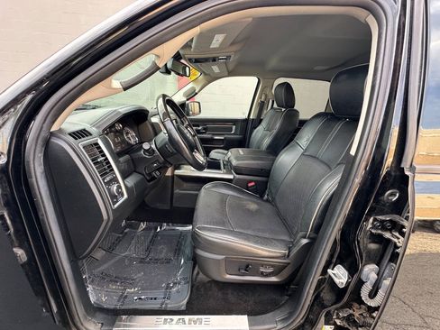 Used 2014 RAM 1500 Limited AWD/4WD image 17