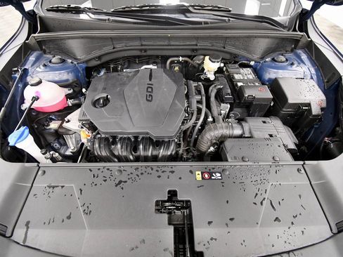 Certified 2025 Kia Sorento S w/ Panoramic Sunroof Package image 12