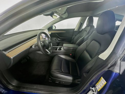 Used 2023 Tesla Model 3 Standard Range image 13