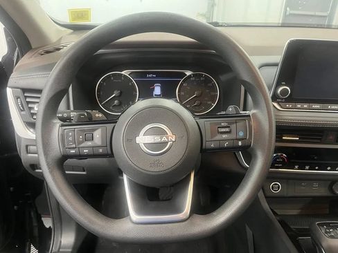 Used 2023 Nissan Rogue SV AWD/4WD image 13