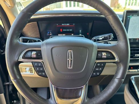 Certified 2024 Lincoln Navigator Reserve image 24