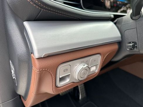 New 2025 Mercedes-Benz GLE 53 AMG 4MATIC image 25