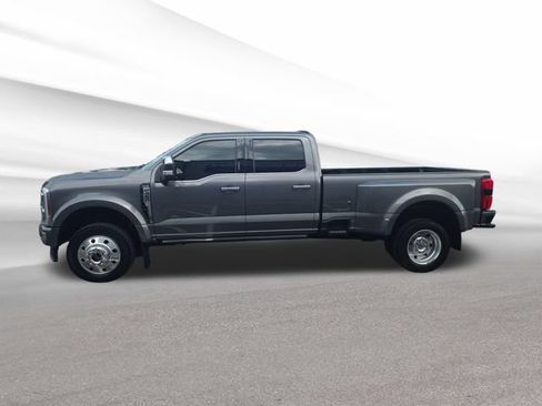 Used 2024 Ford F450 Limited w/ FX4 Off-Road Package AWD/4WD image 2
